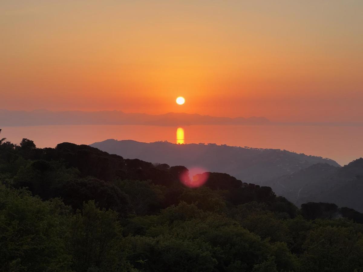 Cefalu Forest Hideout Екстериор снимка